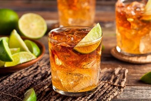 Как приготовить коктейль с виски
