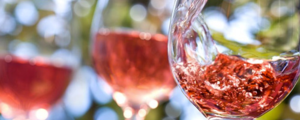Что такое розовое вино, и чем оно отличается от красного и белого